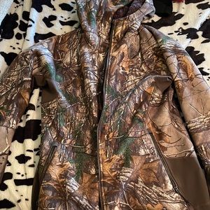 Womens Under Armour camouflage coat